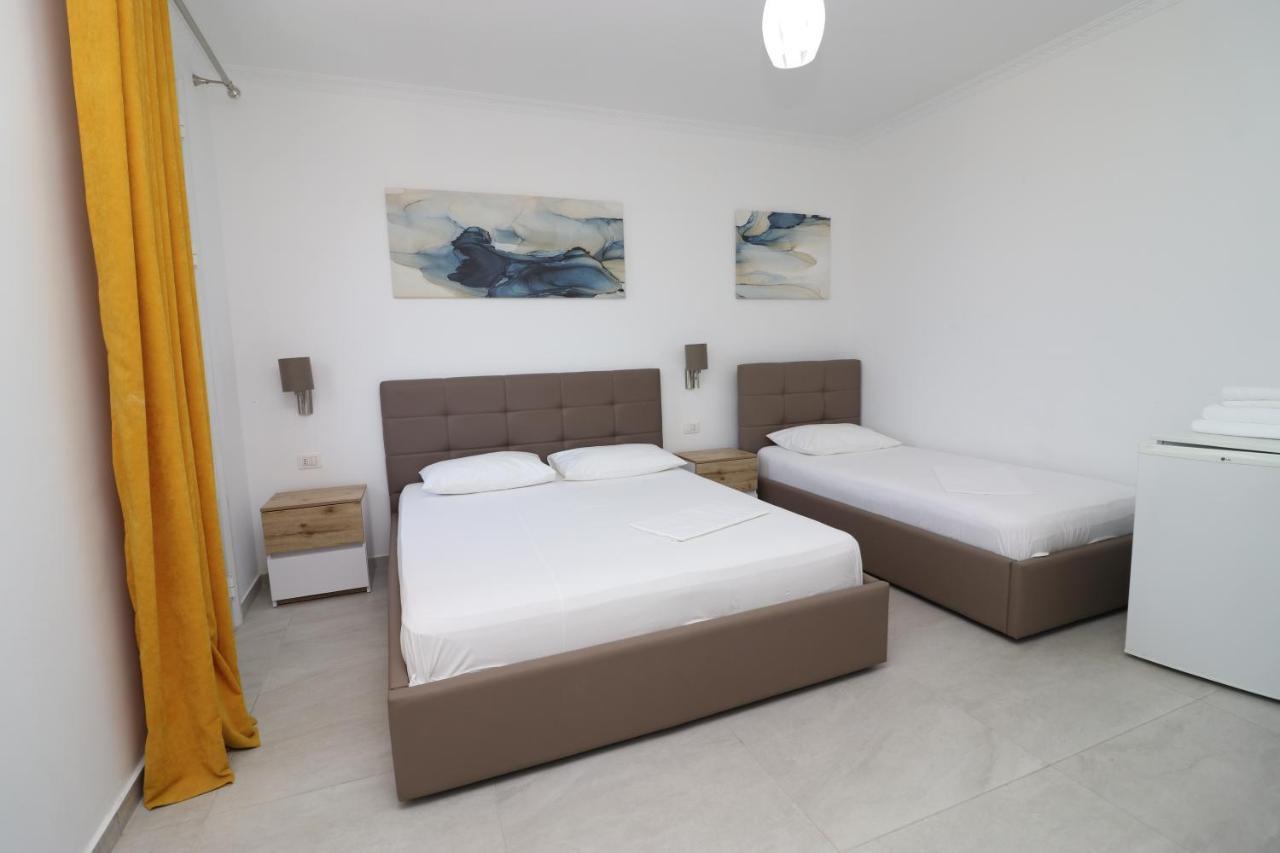 Hotel Kristal Vlore Ngoại thất bức ảnh