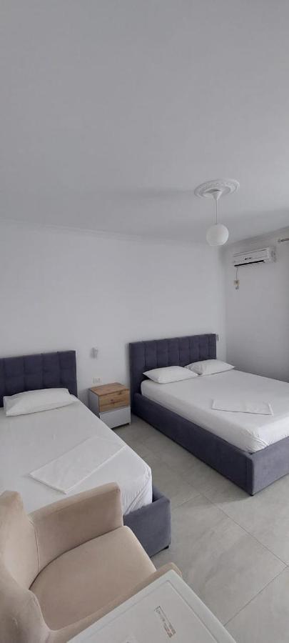 Hotel Kristal Vlore Ngoại thất bức ảnh